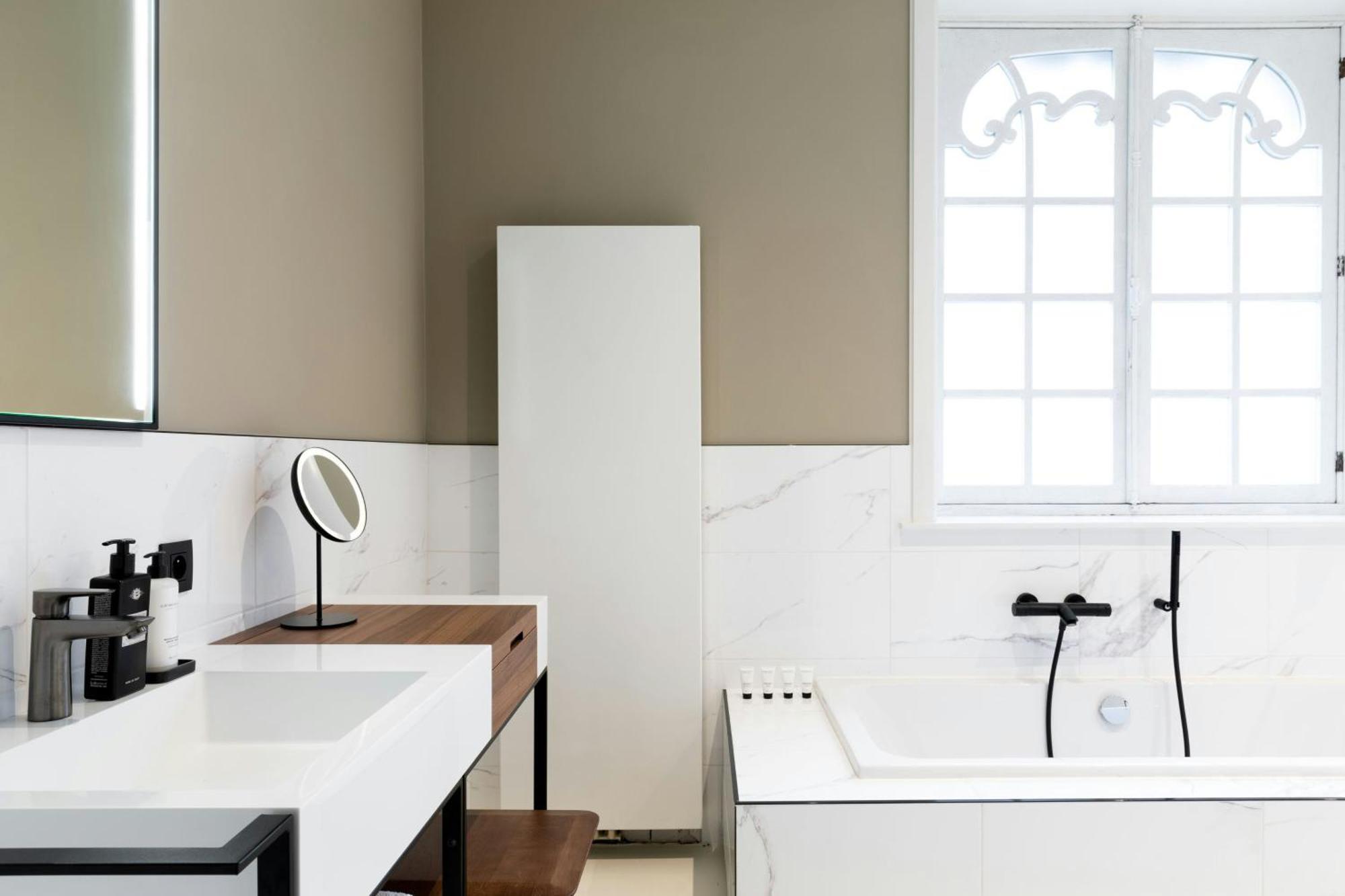 Hotel Sapphire House Antwerp, Autograph Collection By Marriott Exterior foto Bathroom