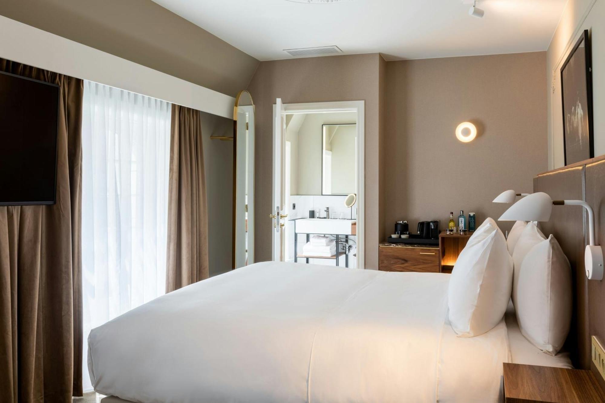 Hotel Sapphire House Antwerp, Autograph Collection By Marriott Exterior foto A room at the hotel
