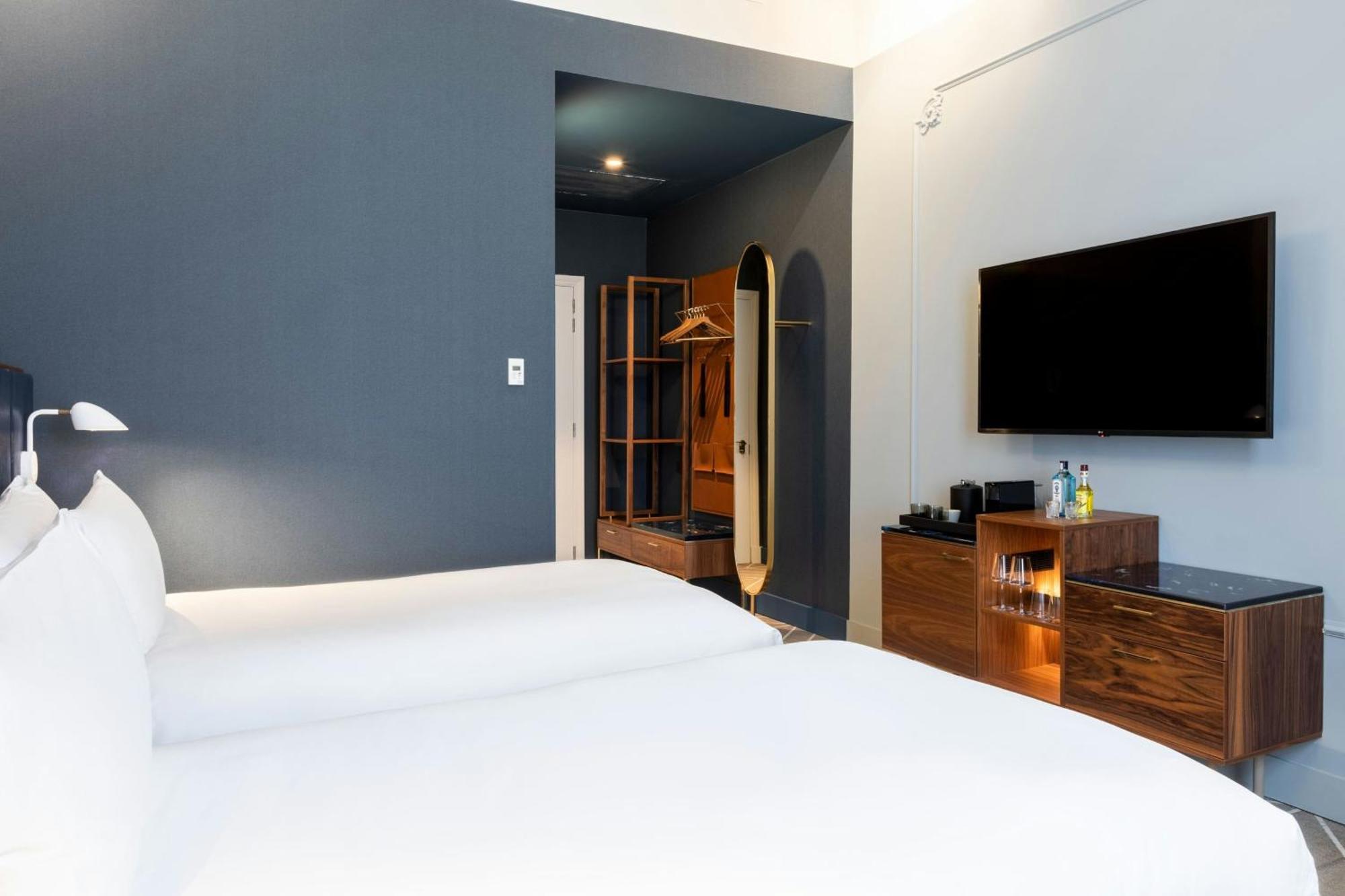 Hotel Sapphire House Antwerp, Autograph Collection By Marriott Exterior foto A room at the hotel